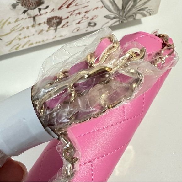 Bebe Sophia Crossbody Small Quilted Chain Strap in Pink Bubblegum - Picture 4 of 10